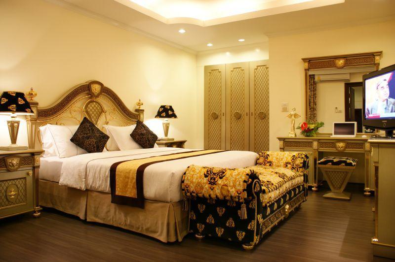 Lk Royal Suite Pattaya Exterior photo