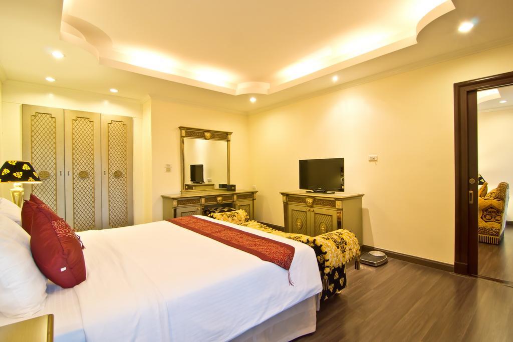 Lk Royal Suite Pattaya Exterior photo