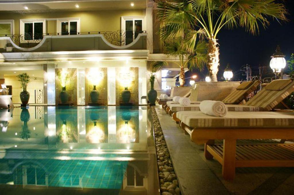 Lk Royal Suite Pattaya Exterior photo